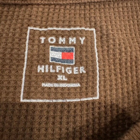 Tommy Hilfiger Brown Waffle-Knit Thermal Long Sleeve Shirt – XL Embroidered Y2K - Picture 4 of 8